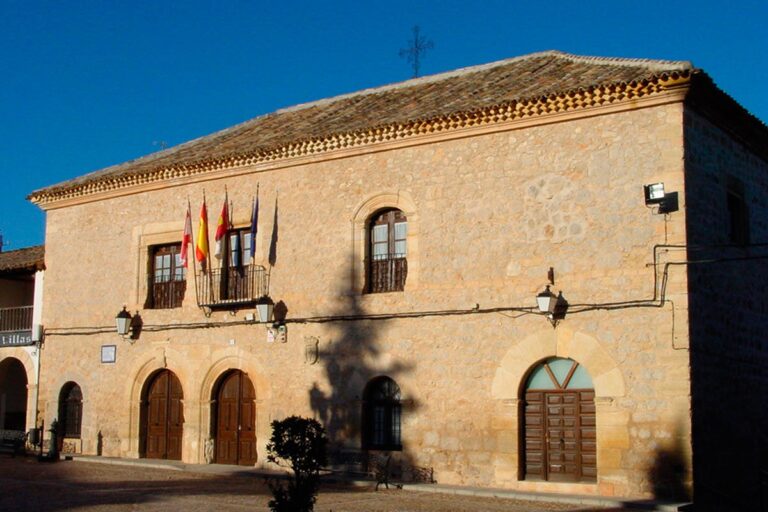 Confinados varios jóvenes en Villamayor de Santiago tras dar positivo uno de ellos en Coronavirus