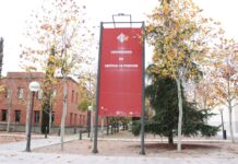 El bonito gesto de los estudiantes de Educación en Ciudad Real: donan el dinero de su graduación a varias asociaciones