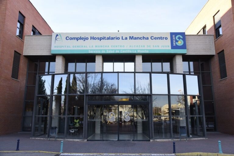 Un trabajador sufre la amputación de un antebrazo por una máquina en una fábrica de Mota del Cuervo