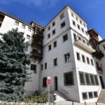 Juzgan a un hombre acusado de asesinar a su propia madre tras prenderle fuego por una discusión en Cuenca