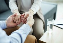 Conferencias en las cinco capitales de C-LM por el Día Mundial de la Salud Mental