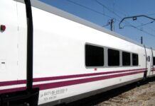 Renfe digitaliza los abonos para los trenes de Media Distancia