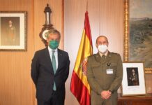 Eurocaja Rural visita al nuevo director del Museo del Ejército