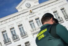 Detenido un conductor tras saltarse un control de la Guardia Civil y embestir contra dos coches en Tomelloso