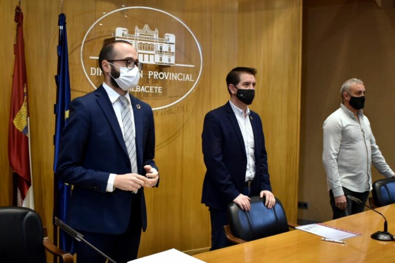 Acuerdo entre PSOE y Unidas Podemos-Izquierda Unida en la Diputación de Albacete para aprobar el Proyecto de Presupuestos 2021 Acuerdo entre PSOE y Unidas Podemos-Izquierda Unida en la Diputación de Albacete para aprobar el Proyecto de Presupuestos 2021