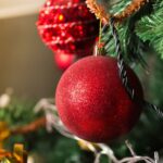 Denuncian el robo de adornos navideños del árbol de la Plaza Mayor de Cuenca