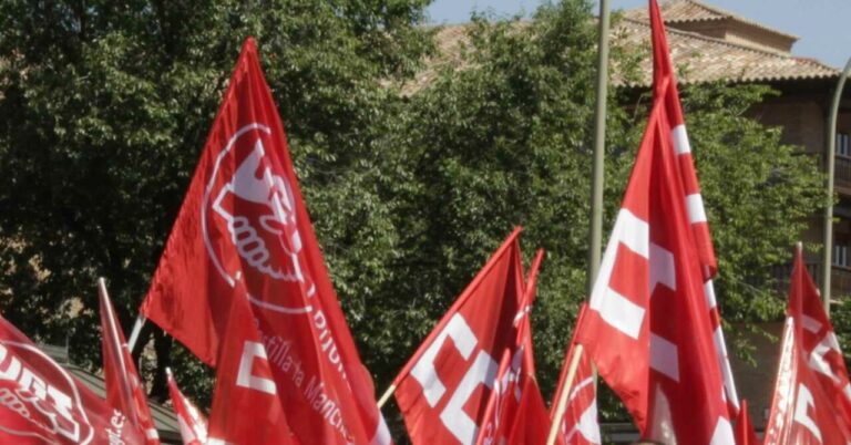 Concentraciones en toda C-LM para pedir subidas salariares por encima del 3,53 %