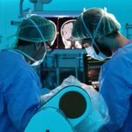 Una niña de dos años de Cuenca que sufre epilepsia es curada con una novedosa técnica en Barcelona