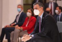 Sánchez pide a los partidos políticos no banalizar la violencia machista y sumar fuerzas para combatirla