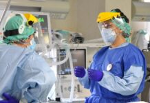 Reconocen por primera vez en España la enfermedad profesional a un trabajador sanitario infectado por Covid-19