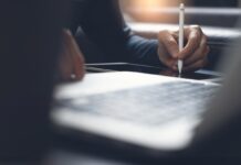 Los funcionarios de C-LM podrán beneficiarse de las medidas del teletrabajo dentro de un mes