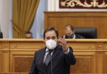 Núñez pide presunción de inocencia para Cospedal en los supuestos pagos irregulares a Villarejo