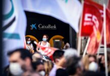 Nuevo día de huelga convocado por los sindicatos de Caixabank el próximo martes