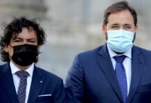 Reducir el IVA y becar programas de formación, entre las propuestas de Núñez para el sector de la estética