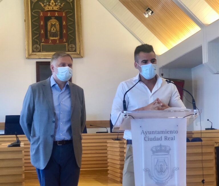Denuncia al Ayuntamiento de Ciudad Real «por falta de transparencia» Denuncia al Ayuntamiento de Ciudad Real «por falta de transparencia»