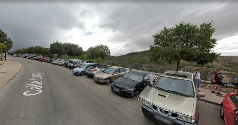 Trasladado al hospital un hombre herido al precipitarse accidentalmente por un barranco en Cuenca