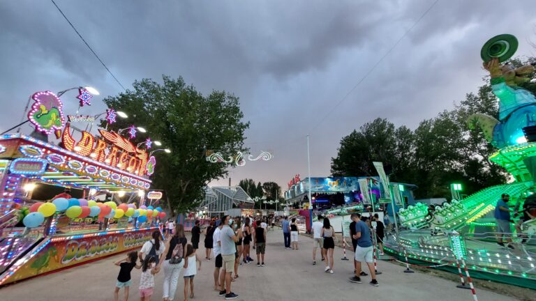 Unas 8.000 personas visitaron la zona de atracciones del Recinto Ferial de Cuenca