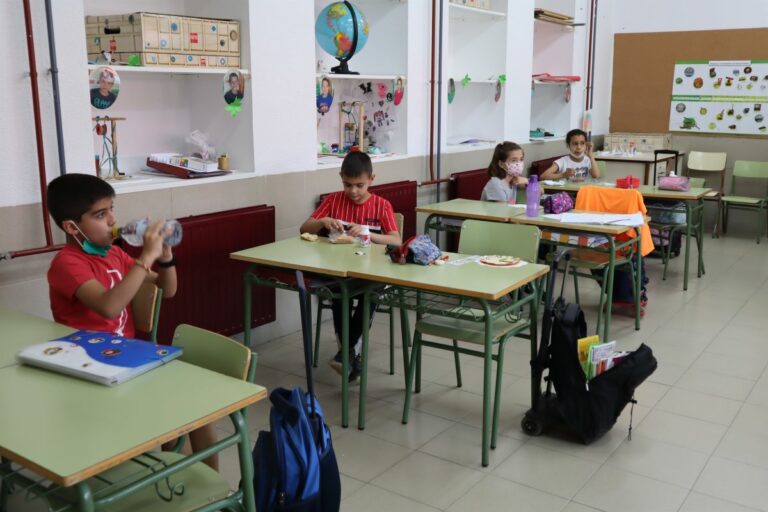 Casi 150 auxiliares de conversación llegarán a los centros de C-LM desde el 1 de octubre