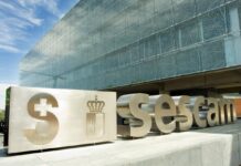 El SESCAM paga más de 30.000 euros a una trabajadora por la carrera profesional