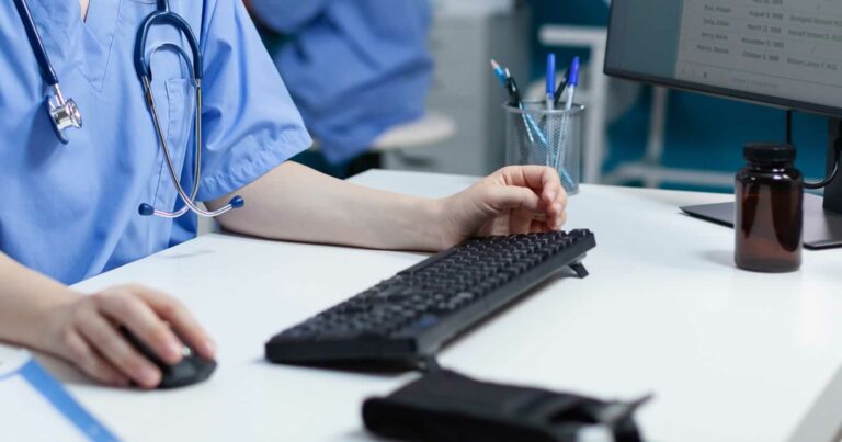 Satse pide a las CCAA una estrategia de actuación conjunta para «salvar» la sanidad