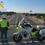 Un hombre de 59 años es detenido tras conducir ebrio durante 40 kilómetros en dirección contraria por la A-40