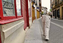 Javier Córdoba, artista de Tarancón, reivindica sus raíces como modo de inspiración y de revolución social Esculturas a tamaño real que denuncian la despoblación y la pérdida de patrimonio en nuestra región