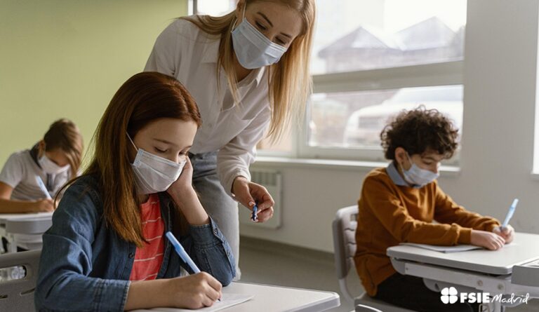 C-LM, a favor de retirar las mascarillas en las aulas «con condiciones» y si lo recomiendan los informes técnicos