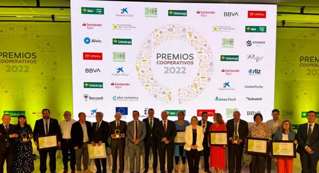 Foto de Familia Premiados I Premios Cooperativos