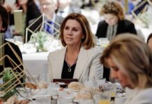 Cospedal afirma que no recuerda hablar con Villarejo de la Gürtel o de la defensa de Bárcenas