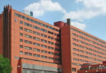 Herido un hombre de 27 años tras el choque entre un coche y un camión en Azuqueca de Henares