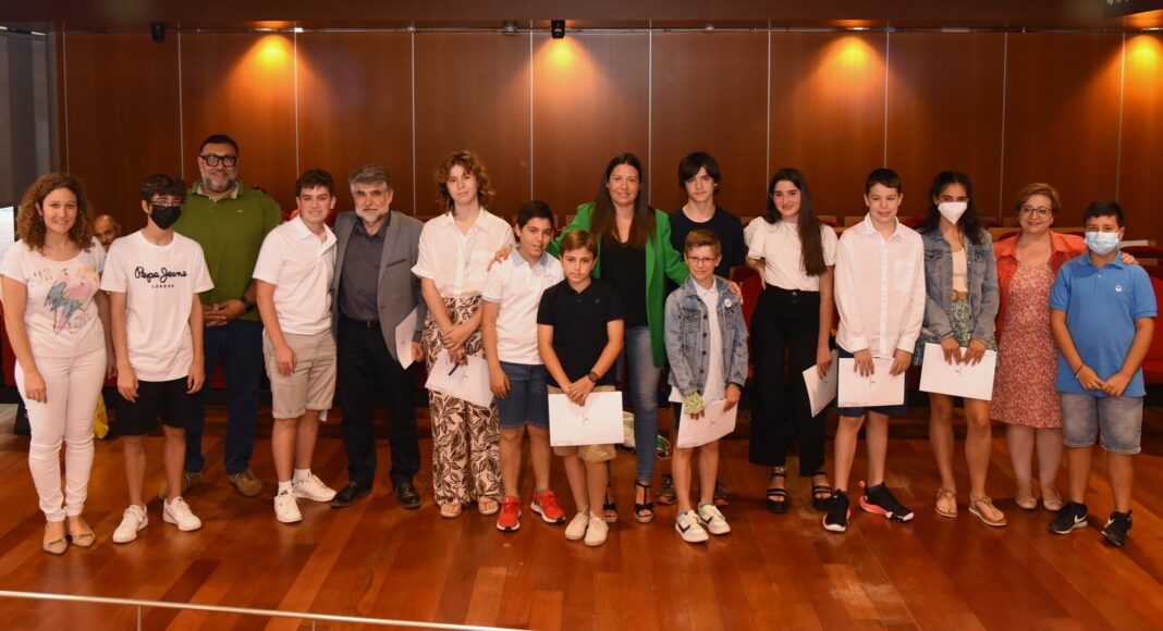 Mesa participación infantil CLM