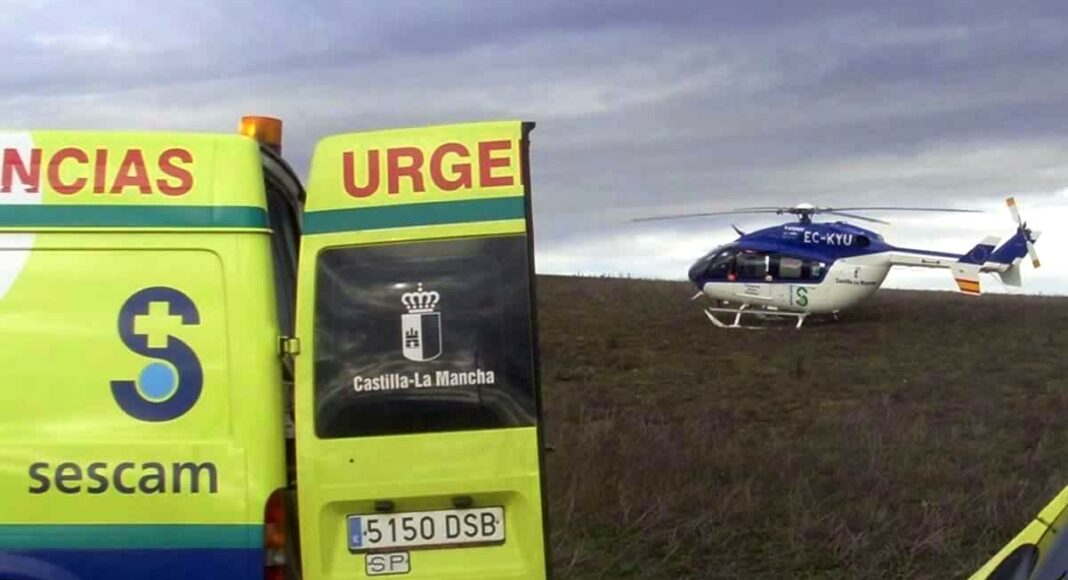 Ambulancia y helicóptero sanitario