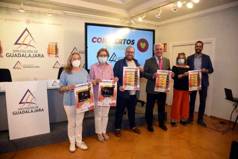 Celtas Cortos, Víctor Manuel o Nuevo Mester de Juglaría actuarán este verano en Guadalajara