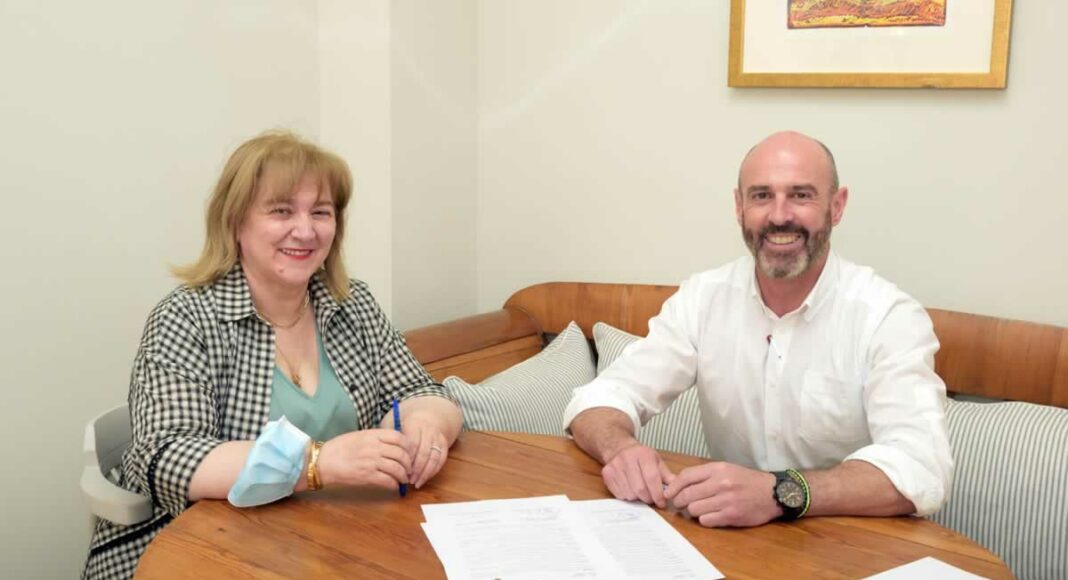 Firma convenio fundación CERES Ayto Argamasilla de Alba