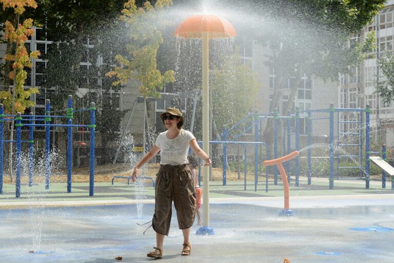 Las temperaturas máximas suben hoy de manera generalizada, aunque C-LM se mantiene sin avisos por calor Las temperaturas máximas suben hoy de manera generalizada, aunque C-LM se mantiene sin avisos por calor