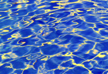 Trasladado al hospital de Albacete un menor de 1 año tras ser rescatado en una piscina en Caudete