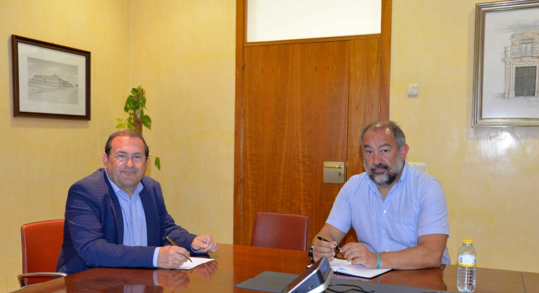 Reunión-Julián-Garde-Adolfo-Muñiz-(3)