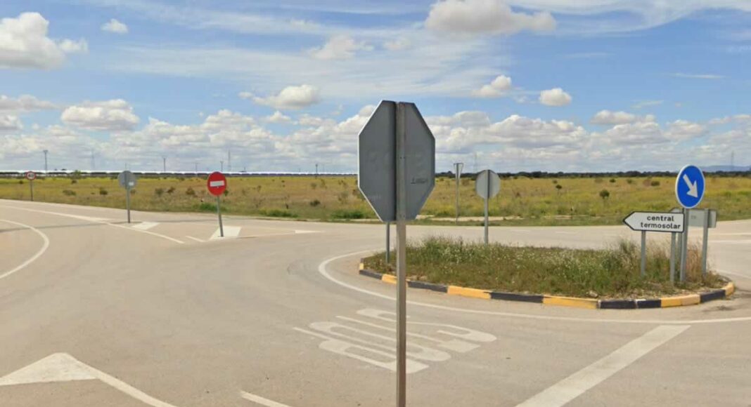 acceso a central termosolar Manchasol II