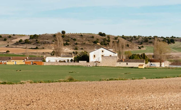 Vuelve el ‘Erasmus Rural’ de la UCLM: becas de hasta 1.000 euros haciendo prácticas en zonas despobladas