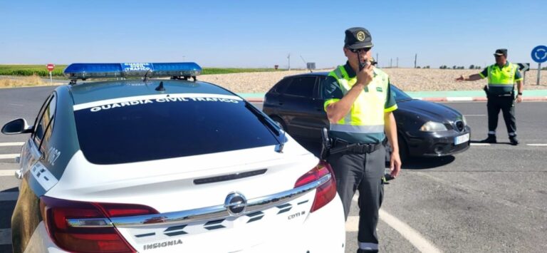 Investigado tras conducir cinco kilómetros en dirección contraria por la A-40 bajo los efectos del alcohol