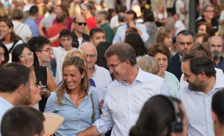 Feijóo en la Feria de Albacete: «Hay pocos lugares en España con tanta amabilidad y tanta gente contenta»