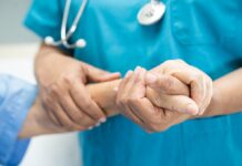 Enfermeros de C-LM advierten de varios casos de suplantación de profesión