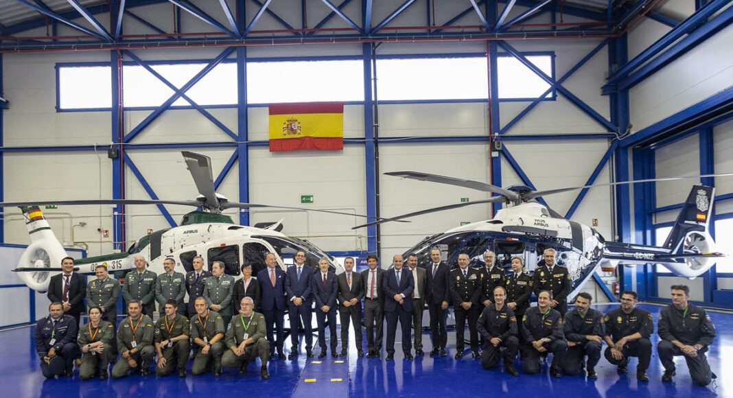 Airbus entrega helicopteros a Policia Nacional y Guardia Civil en Albacete