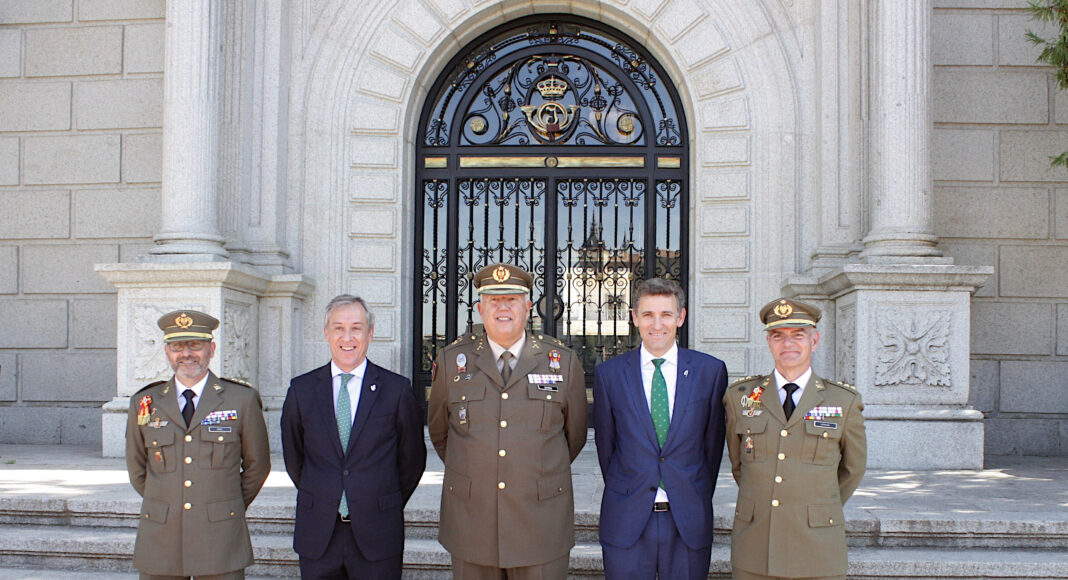 Eurocaja Rural asiste a la toma de posesión del nuevo coronel director de la Academia de Infantería
