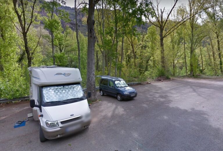 Una mujer resulta herida por quemaduras tras una explosión de gas dentro de una autocaravana en Cuenca