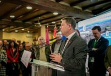 Page reclama nuevamente unidad, reconociendo que echa de menos «el apoyo cerrado que debería haber»