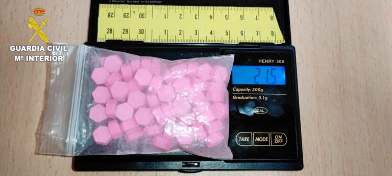 «Cocaína rosa», antefas y ketamina en un vehículo que viajaba a la altura de San Clemente
