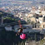 Cuenca estrena este viernes la tirolina urbana más grande de Europa, de 445 metros de longitud