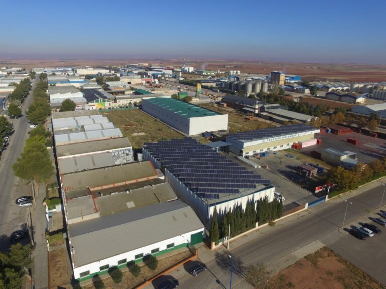 Baja la creación de empresas un 21,4 % en febrero en Castilla-La Mancha