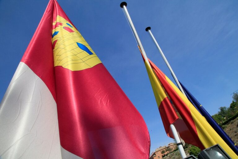Las cifras de las elecciones en C-LM: 32 millones de papeletas, 3 millones de sobres y 4,3 de presupuesto Las cifras de las elecciones en C-LM: 32 millones de papeletas, 3 millones de sobres y 4,3 de presupuesto